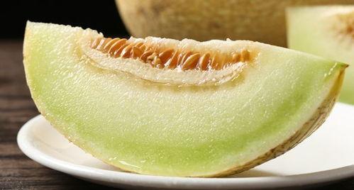 吃蜜瓜引起尿道炎,揭秘吃蜜瓜引发尿道炎的惊人真相