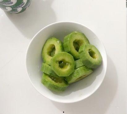 羊角香蜜瓜怎么吃,尽享夏日清新美味