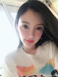 李小璐吃瓜照片,娱乐圈风波再起