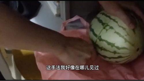 同学吃瓜啦的视频